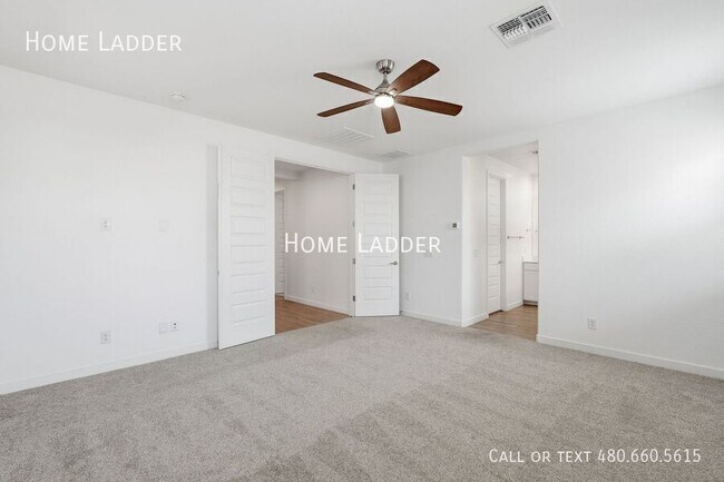 Building Photo - 4064 E Catclaw St