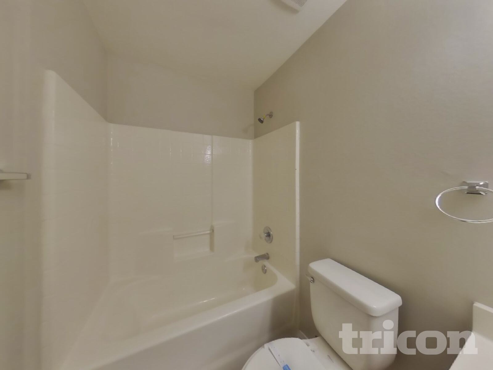 Building Photo - 9510 E Flanders Rd