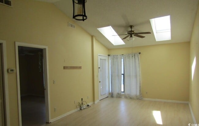 Building Photo - 4477 Little River Inn Ln