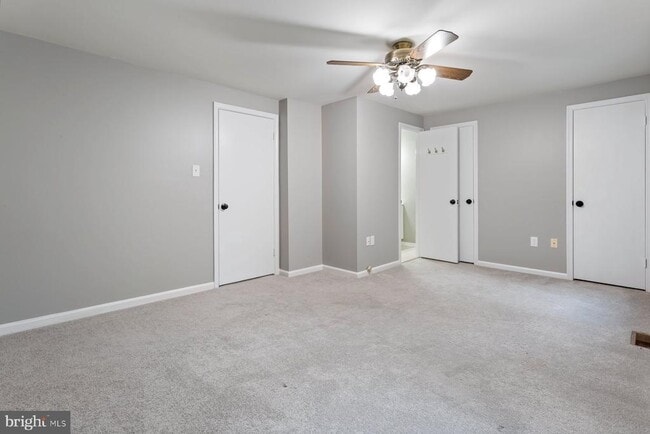 Building Photo - 10603 Tuppence Ct