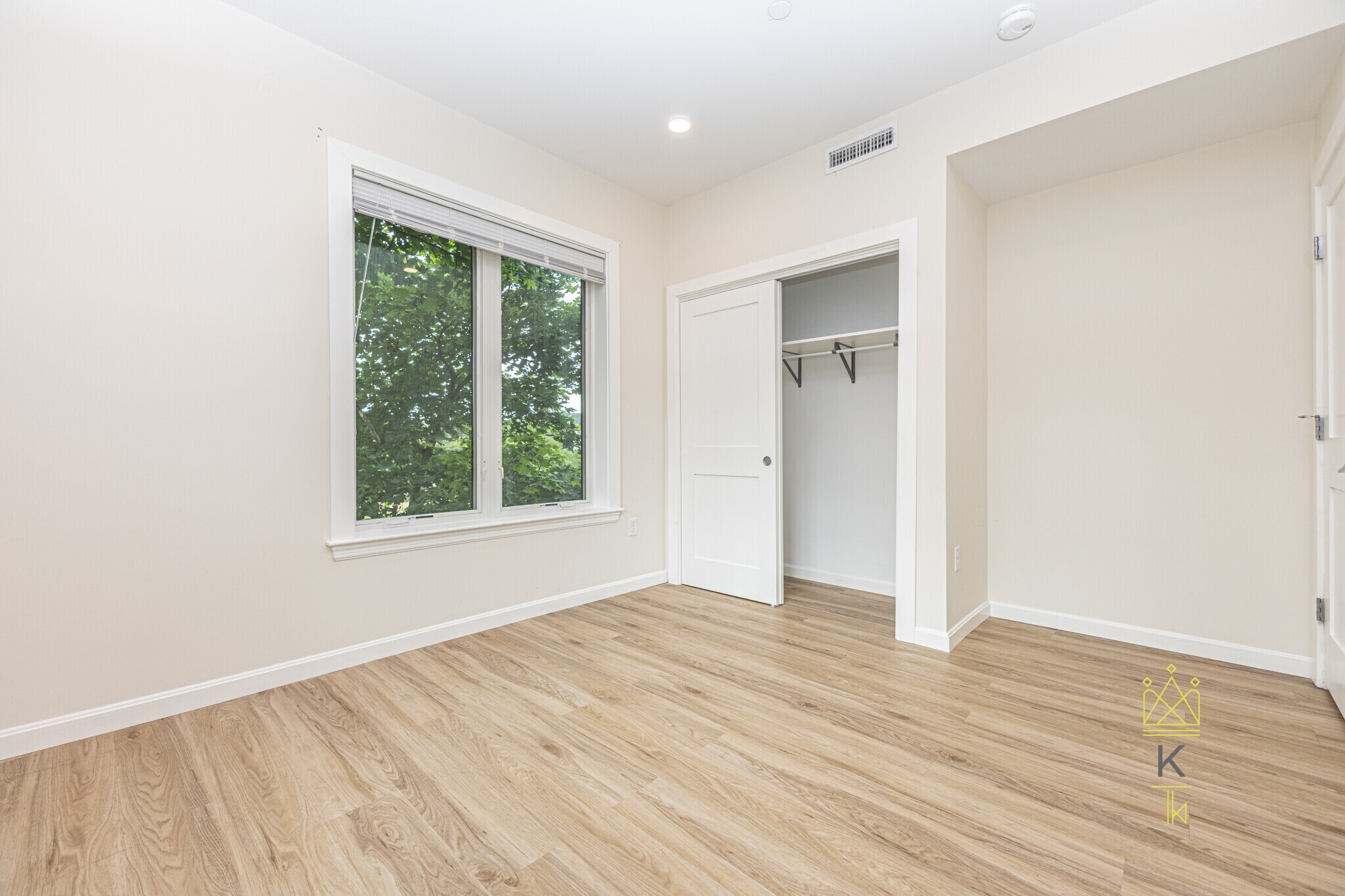 Building Photo - 458 Washington St