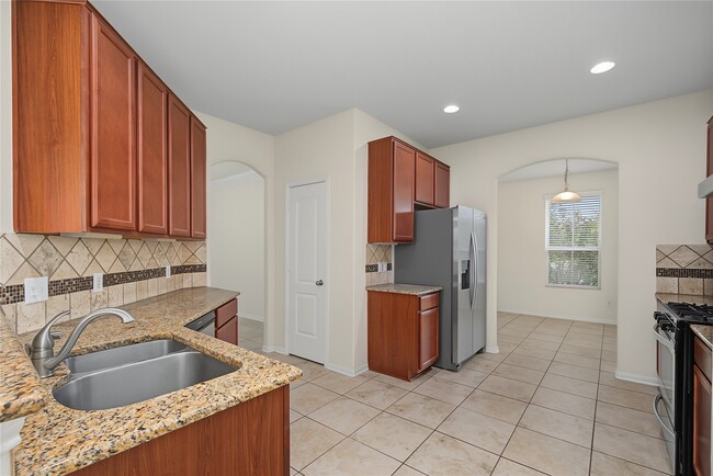 Building Photo - 18307 All Oak Trail