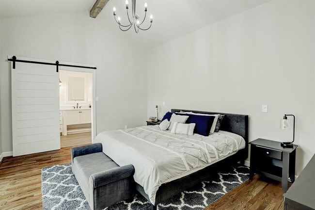 Building Photo - 2611 Tannehill Dr