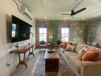 Building Photo - LUXURY   CONDOS IN THE HEART OF ALAMO CITY