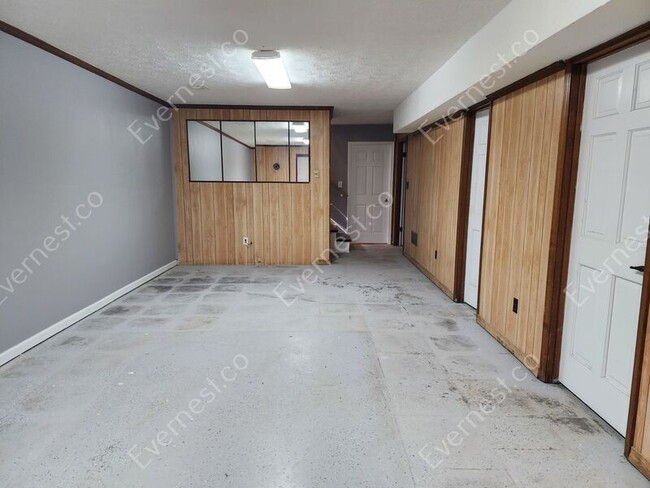 Building Photo - 1529 Winchester Trail