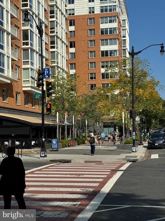 Building Photo - 2401 H St NW