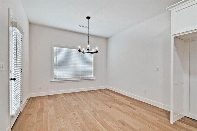 Building Photo - 1 Claypole Ln