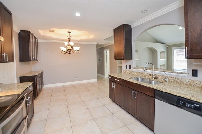 Building Photo - 18818 Driftwood Springs Dr