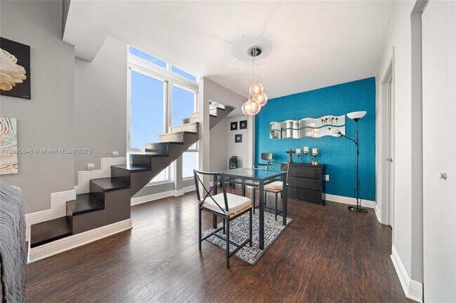 Building Photo - 9055 SW 73rd Ct