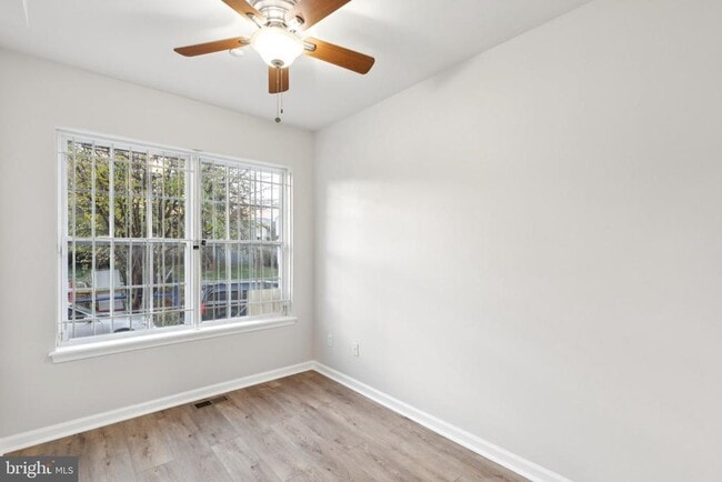 Building Photo - 1931 N Uber St