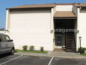 Building Photo - 4028 Billingsgate Rd