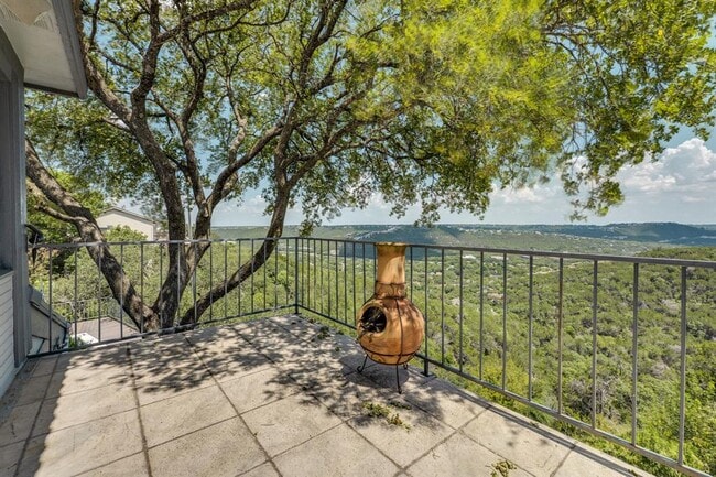 Building Photo - 6800 Falcata Cove