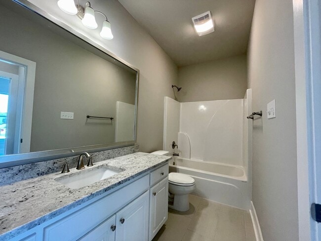 Building Photo - Beautiful home In Ascension!