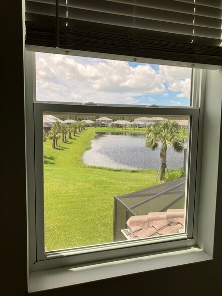 Building Photo - 9912 Crystal Isles Cir