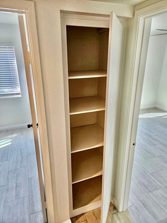 Storage - 2118 Obarr Pl