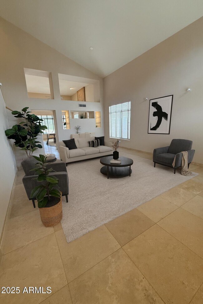 Building Photo - 4836 E Eden Dr