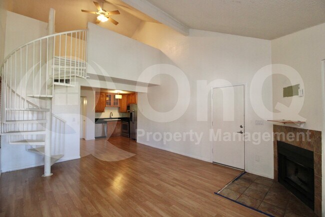 Building Photo - 30 E Brown Rd