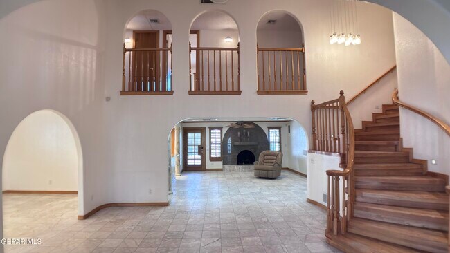 Building Photo - 4719 Frankfort Ave