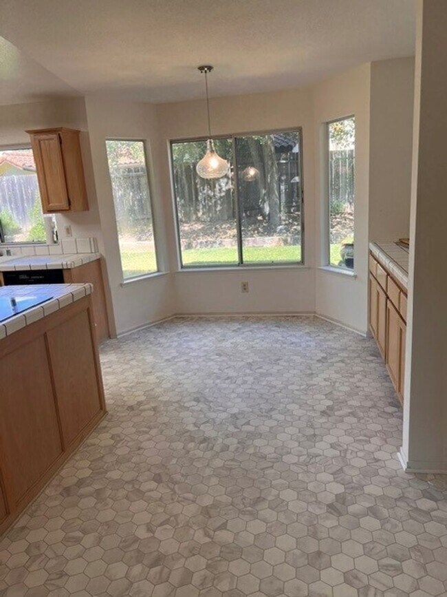 Building Photo - Exceptional Viborg Estates Home Near Downtown Solvang