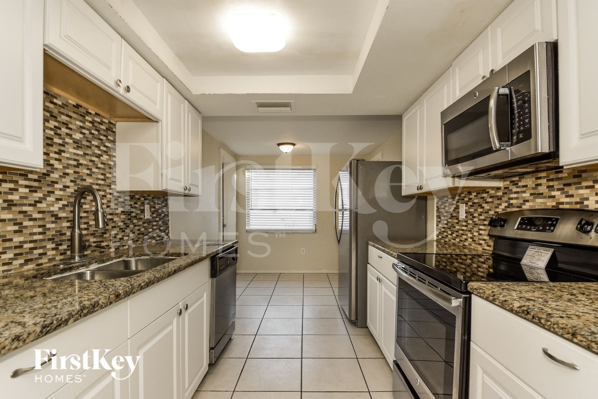 Building Photo - 9204 Lido Ln