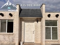 Building Photo - 375 W 550 N