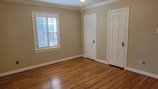 Building Photo - PRE -LEASING FOR AUGUST 1ST! Great College Rental! Beautiful Home Near Tech Campus!!