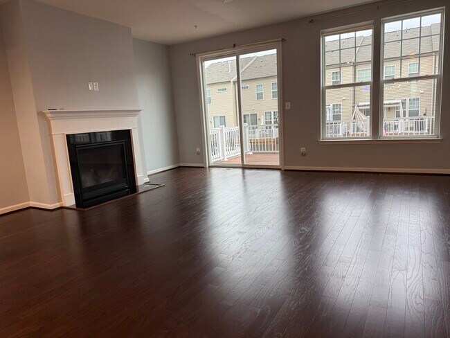 Building Photo - 8414 Pine Bluff Rd