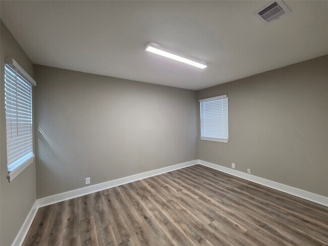 Building Photo - 13379 Force St