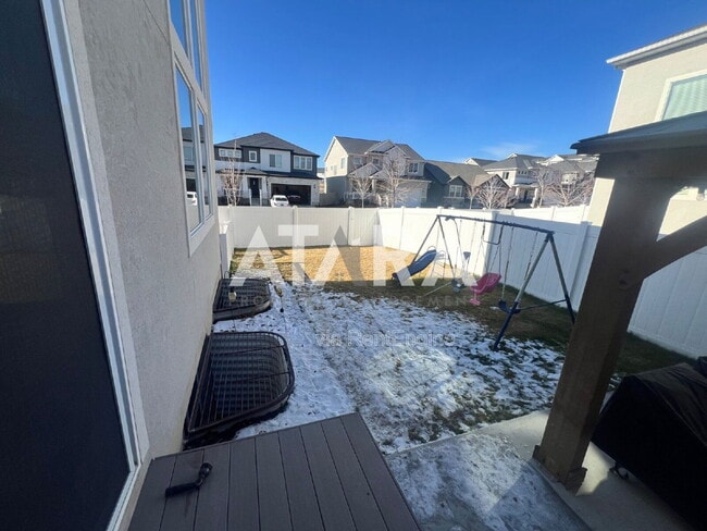 Building Photo - 1788 W Fall Brook Dr