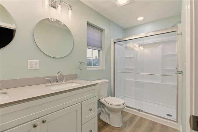 Building Photo - 47 Windsor Rd