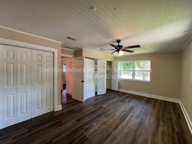 Building Photo - 1922 W Gregory St