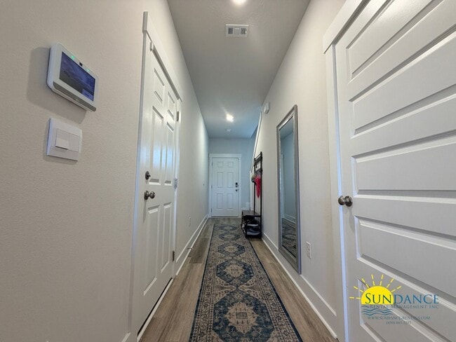 Building Photo - Beautiful 2 Story Townhouse in Milton – Close to Schools, Shopping & NAS Whiting Field!