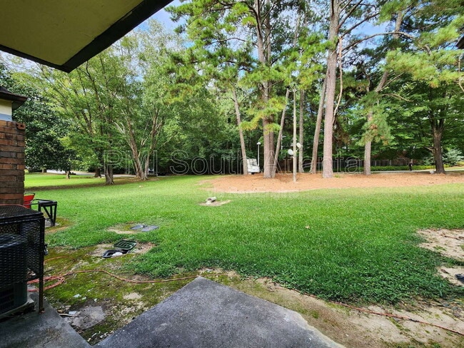 Building Photo - 141 Peyton Pl SW