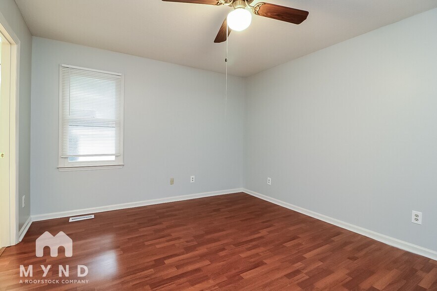 Building Photo - 303 Indian Springs Dr