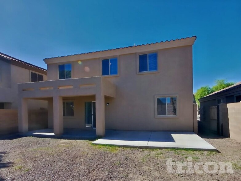Building Photo - 11328 W Hazelwood St