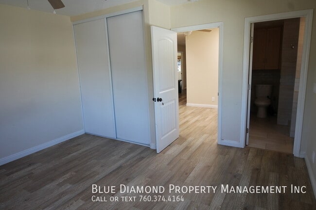 Building Photo - 917 3rd St