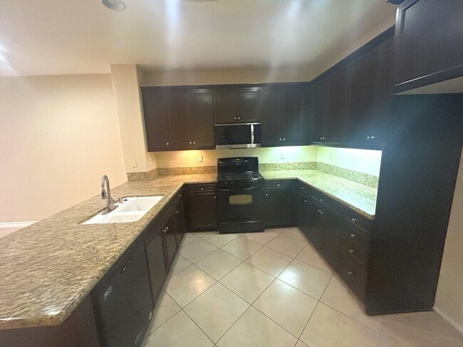 Building Photo - Isidora Lane  Eastvale, Ca (3 bed, 2.5 bath)