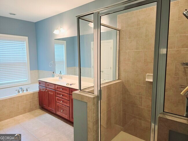 Building Photo - 2251 W Village Ln