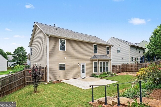 Building Photo - 348 Darbys Run Ct
