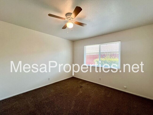 Building Photo - 21460 Laguna Rd