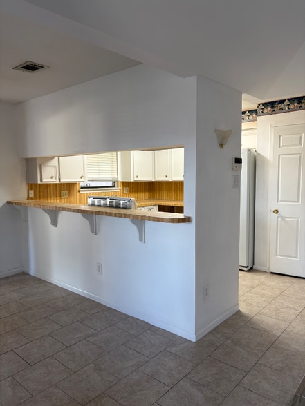 Building Photo - 18742 Clover Glen Ln