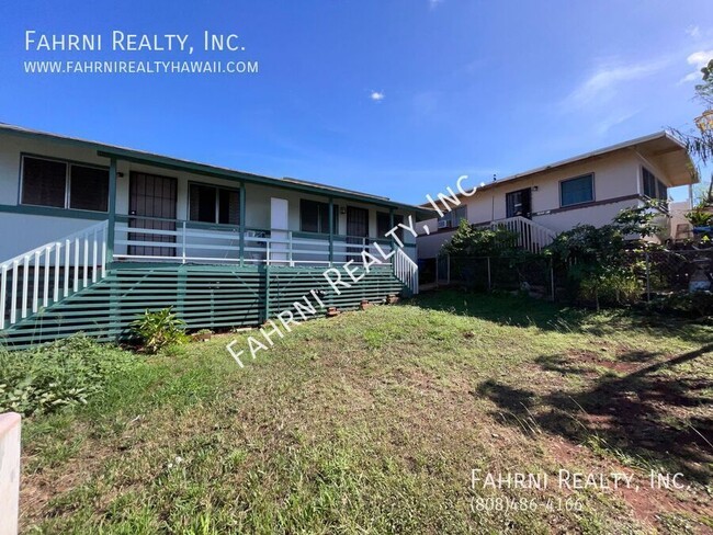 Building Photo - 2 Bedroom Duplex Home in Aliumanu.