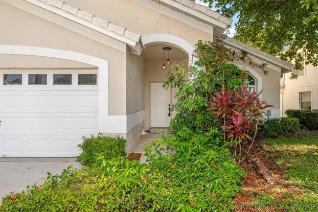Building Photo - 2650 Fairway Cove Ct