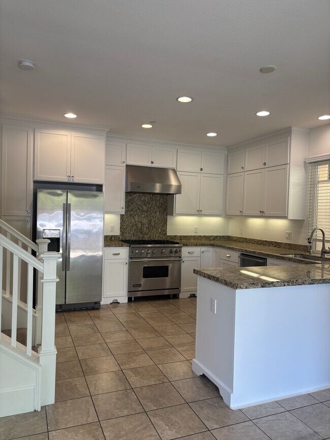 Building Photo - Welcome Home to Grafton Terrace! Ideally l...