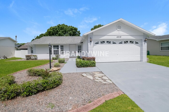 Primary Photo - 4608 Whitetail Ln