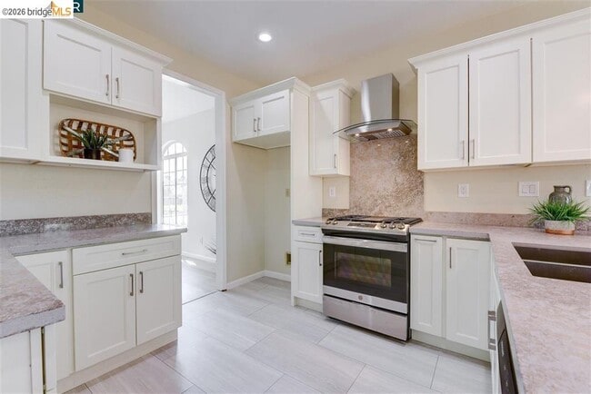 Building Photo - 2436 Pismo Ct