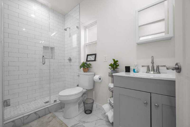 Building Photo - 1535 S Ogden Dr