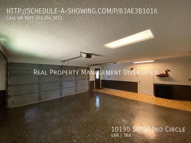 Building Photo - Rainbow Springs  Woodlands - 4/3/2 - Plus ...