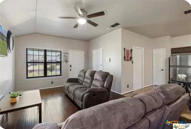 Building Photo - 5210 Morning Glen Ln