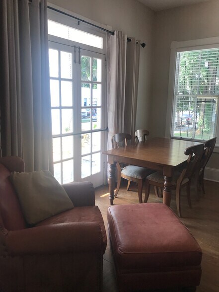 Building Photo - 2401 Habersham St